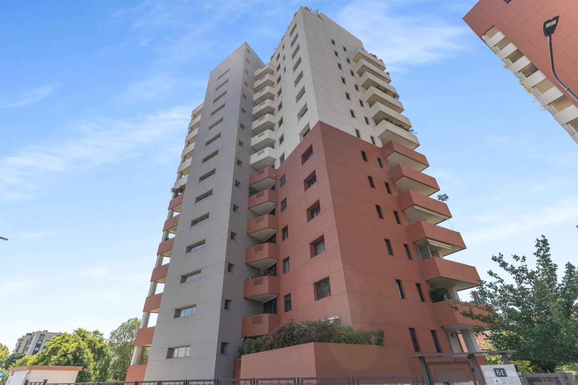 Monolocale Con Balcone Self Check In Milano Sempione Apartment Luaran gambar